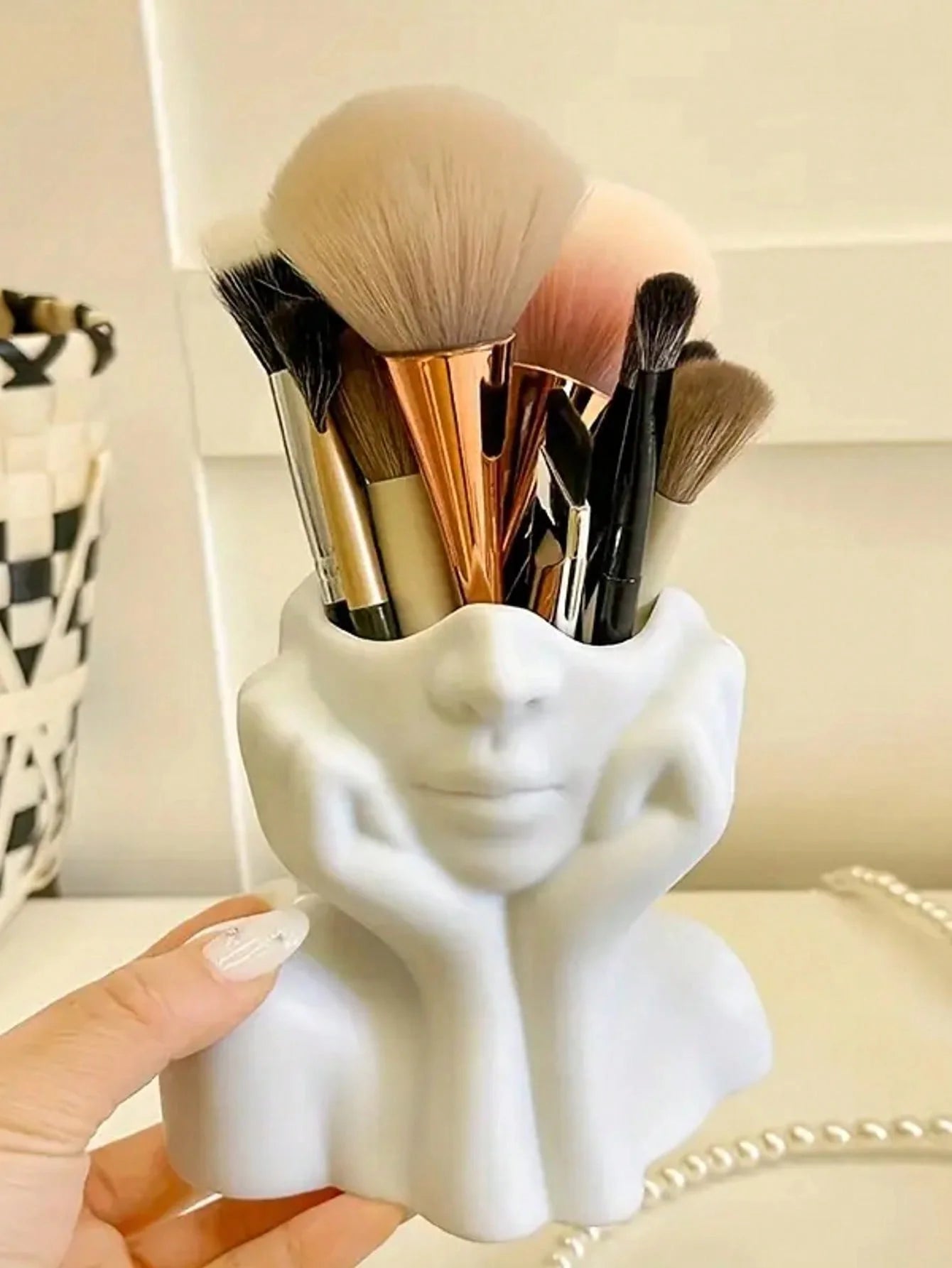 Aesthetic Makeup Brush Holder